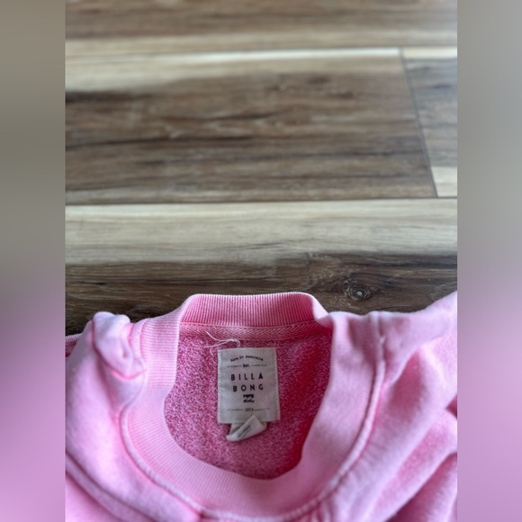Billabong womens pink crewneck size small - Picture 4 of 5
